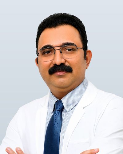 Portrait of Dr. Sam Thomas